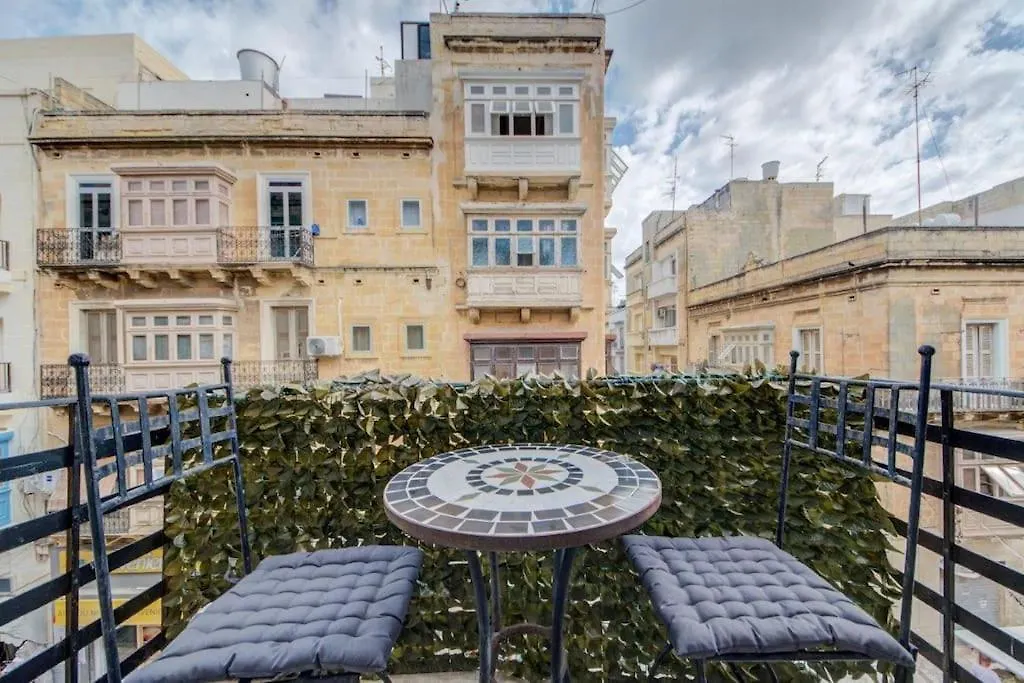 Traditional Maltese Town House In Floriana